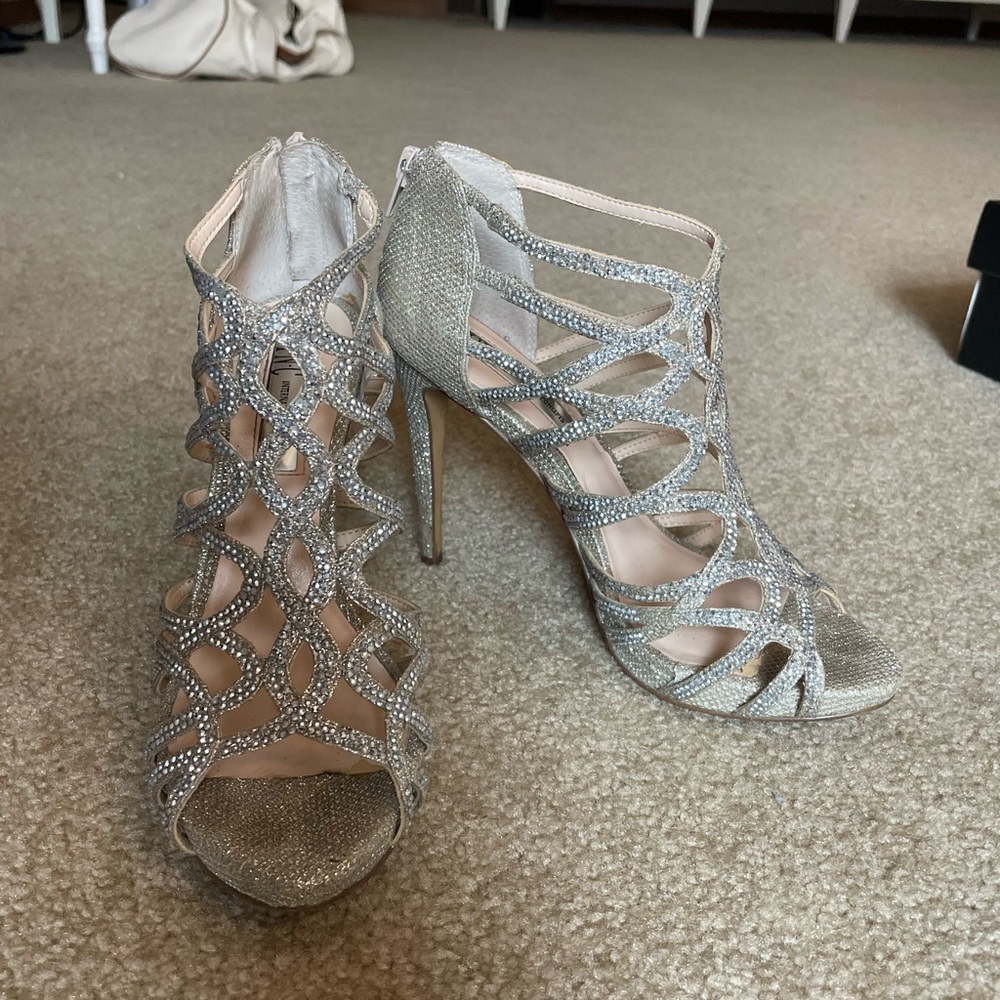 INC champagne sparkly crisscross elegant Heels size 6